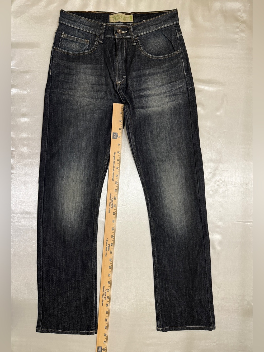 Wrangler Jeans Co. Straight Fit Jeans Dark wash denim size 29x30